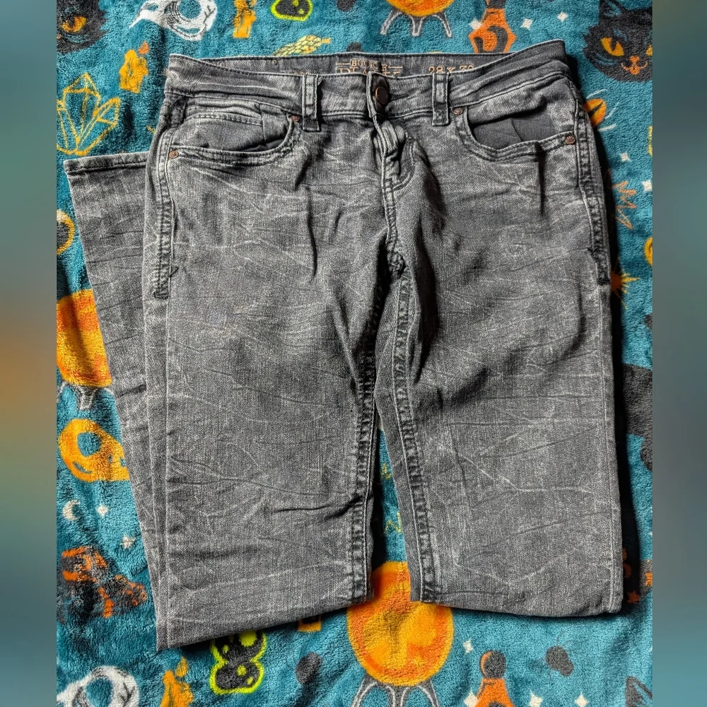 Buckle Dark Wash Skinny Jeans 28x31 - Picture 3 of 8